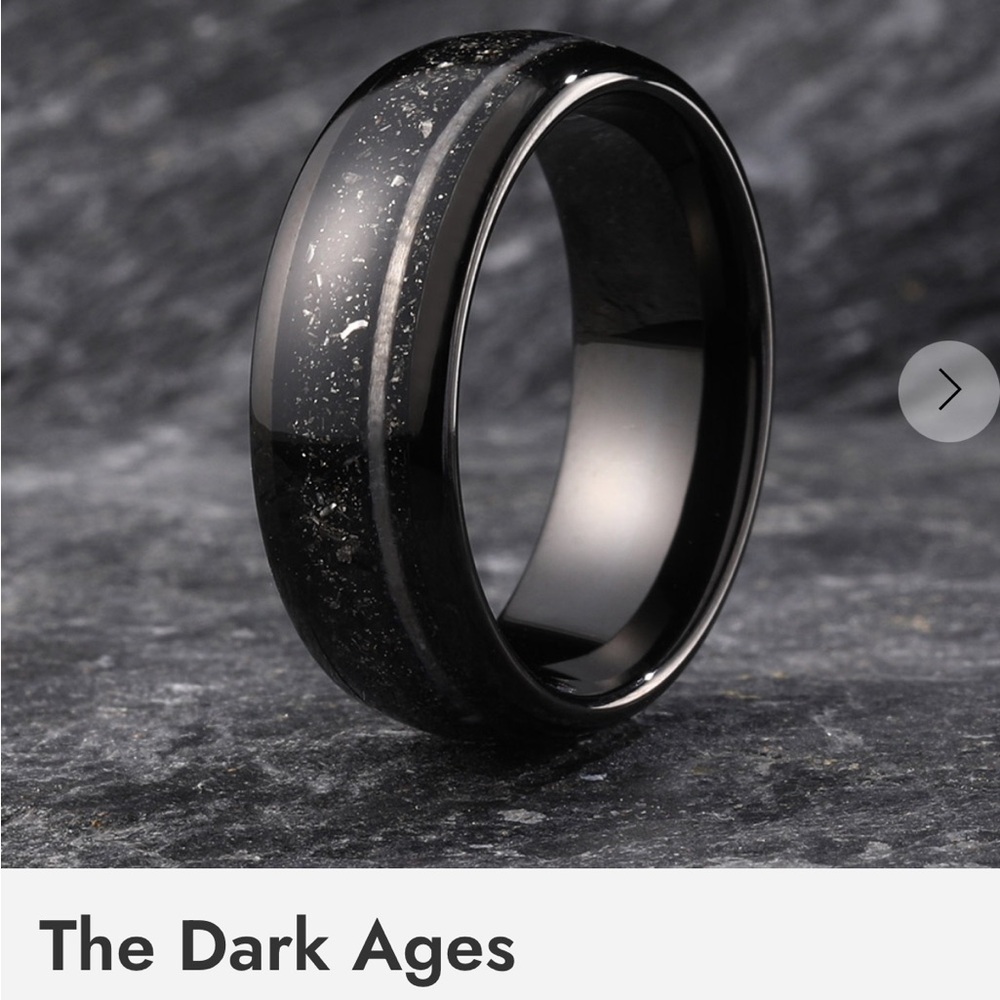NWT unisex Gentlebands “The Dark Ages” ring in size 8